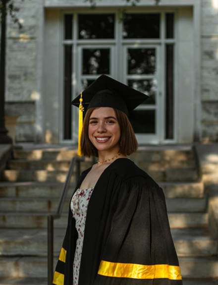 Layla Avenda&ntilde;o